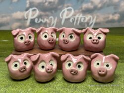 miniature ceramic pigs