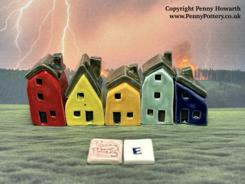 Perfectly Imperfect Discounted "Seconds" Sets of 5 Miniature Ceramic Houses - Image 6